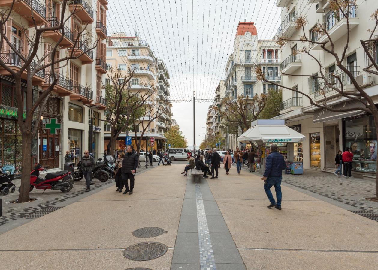 Appartamento Ag.Sofias Pedestrian Area Luxury Ap. & Big Balcony Salonicco Esterno foto